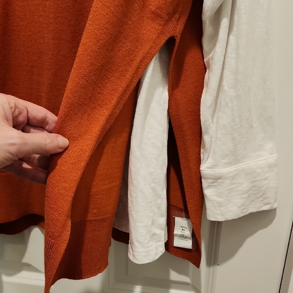 NEW Soft orange v neck flowing poncho size L-2x - Picture 3 of 4